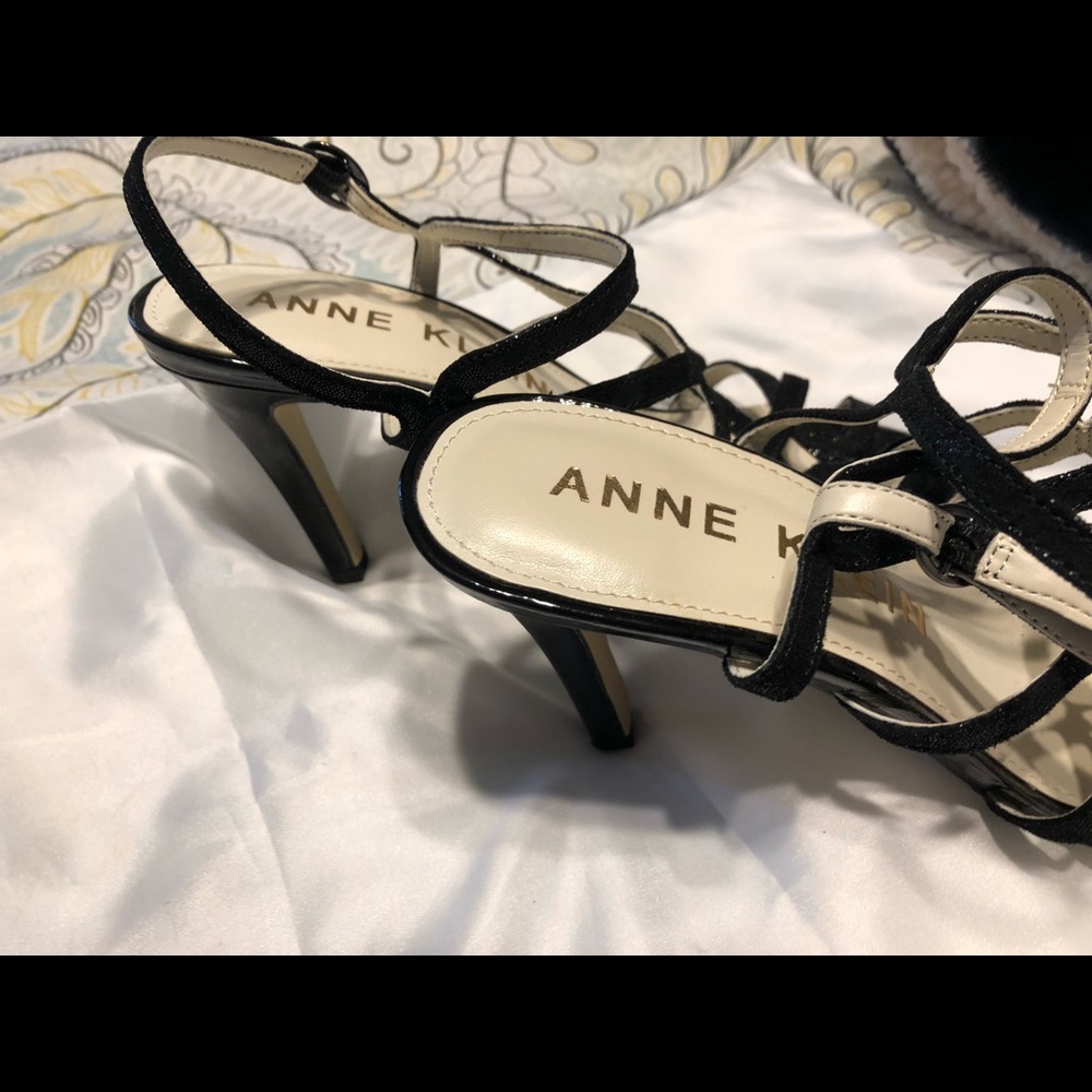Anne Klein dress shoes